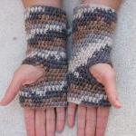 Fingerless Gloves With Flower , Crochet Pattern..